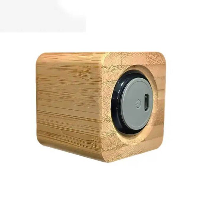 Eco-friendly bamboo bluetooth speaker